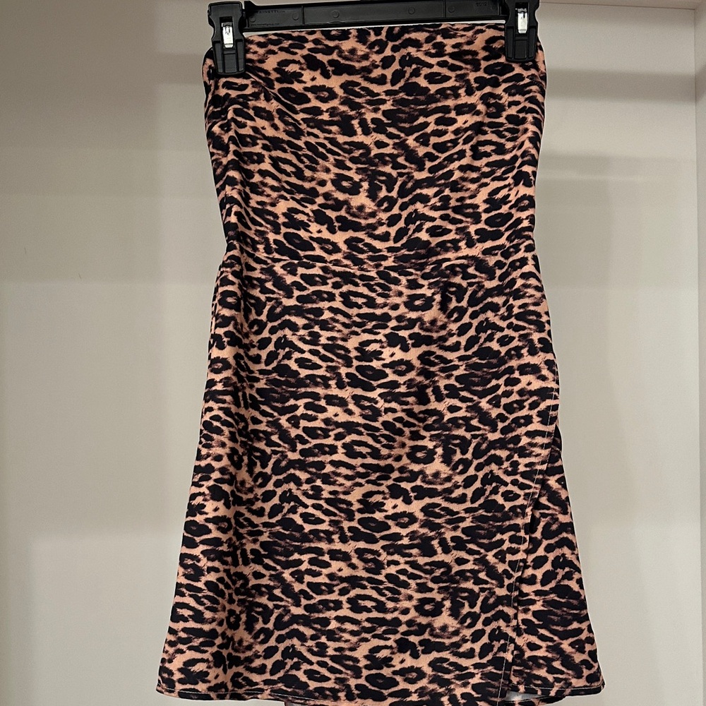 Leopard Print strapless small Pink Lily romper. Like new